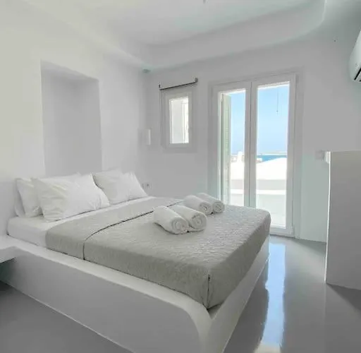 31 Seafront Apartment *