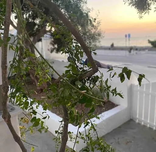 31 Seafront Apartment Parikia (Paros)