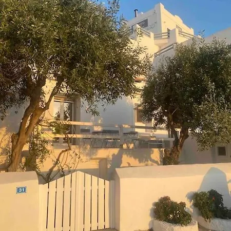 31 Seafront Apartment *